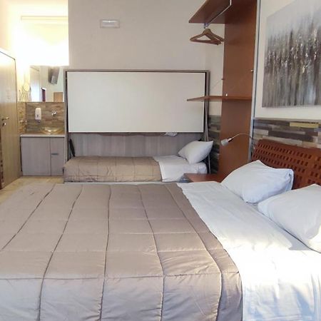 Nitto House Hotel Bari Bagian luar foto
