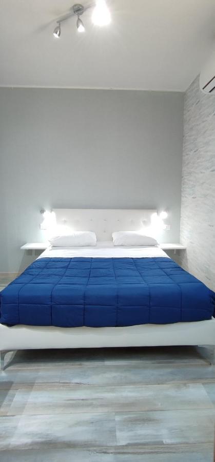 Nitto House Hotel Bari Bagian luar foto