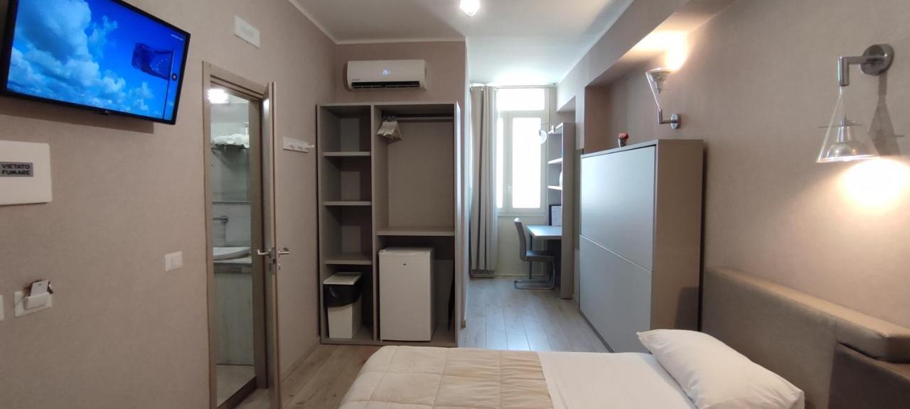 Nitto House Hotel Bari Bagian luar foto