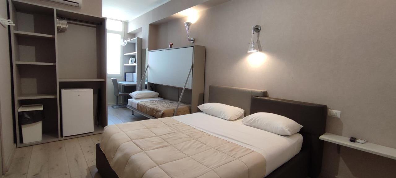 Nitto House Hotel Bari Bagian luar foto