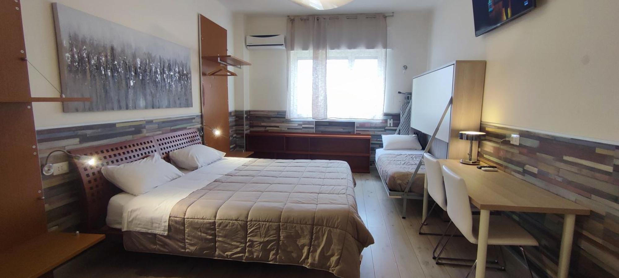 Nitto House Hotel Bari Bagian luar foto